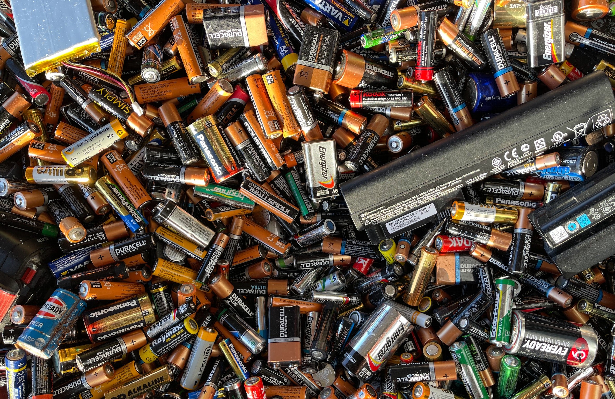 Batterierecycling Aktien  - versteckte Chance auf Milliarden - Titelbild