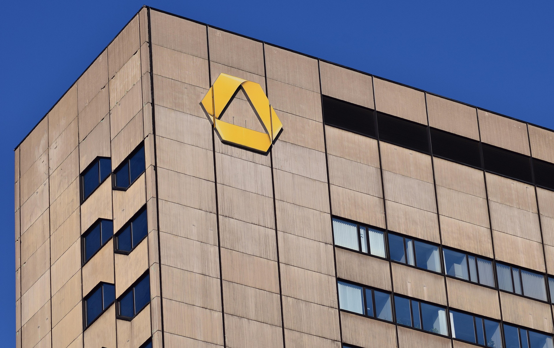 Commerzbank Aktie - Prognose bis 2027