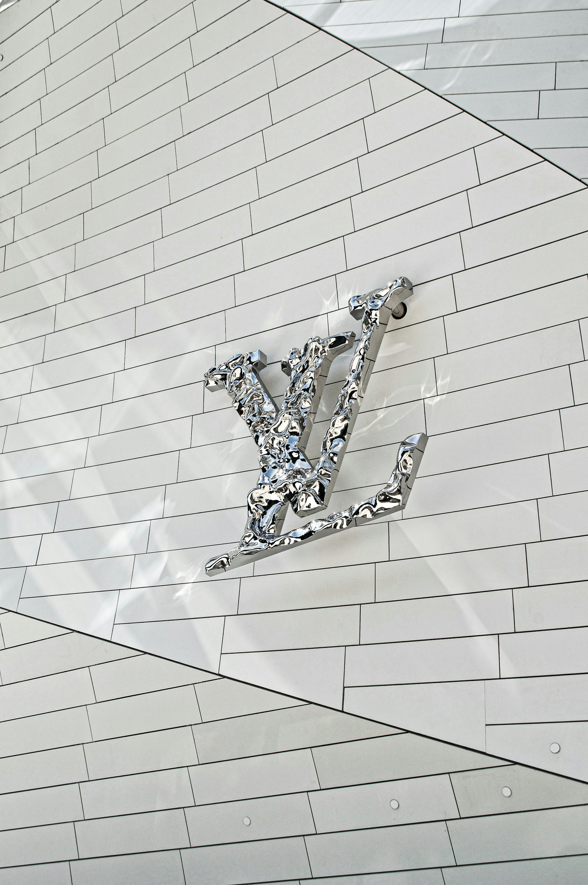 LVMH Aktie - Prognose 2025 - 2030 - Titelbild
