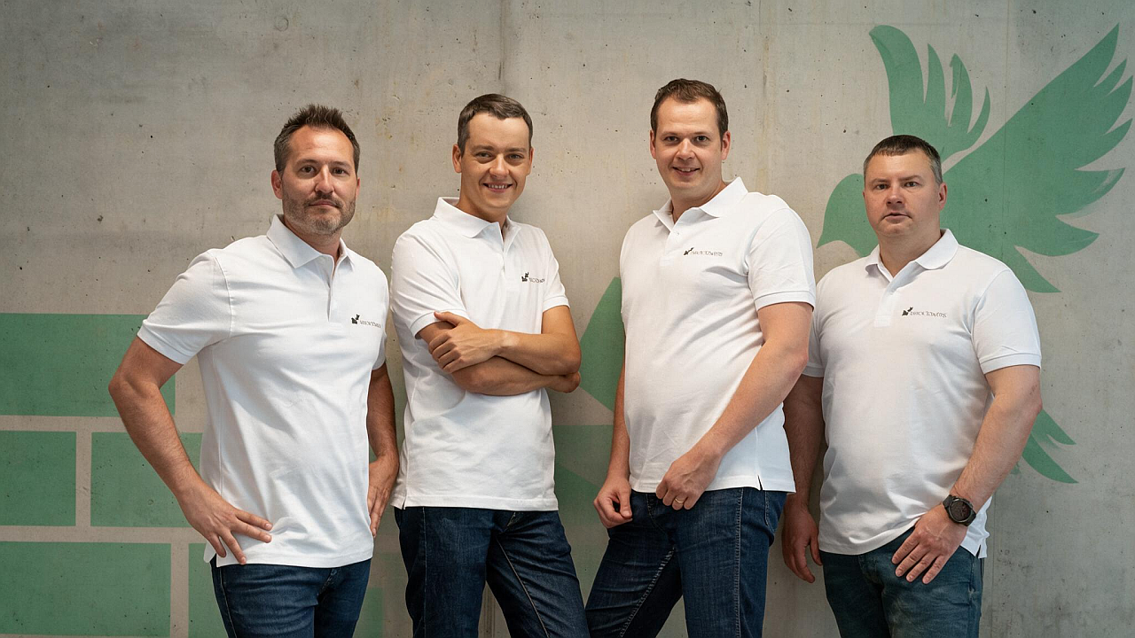 Brick Towers: Wie ein Schweizer Fintech das Sparen neu denkt - Titelbild