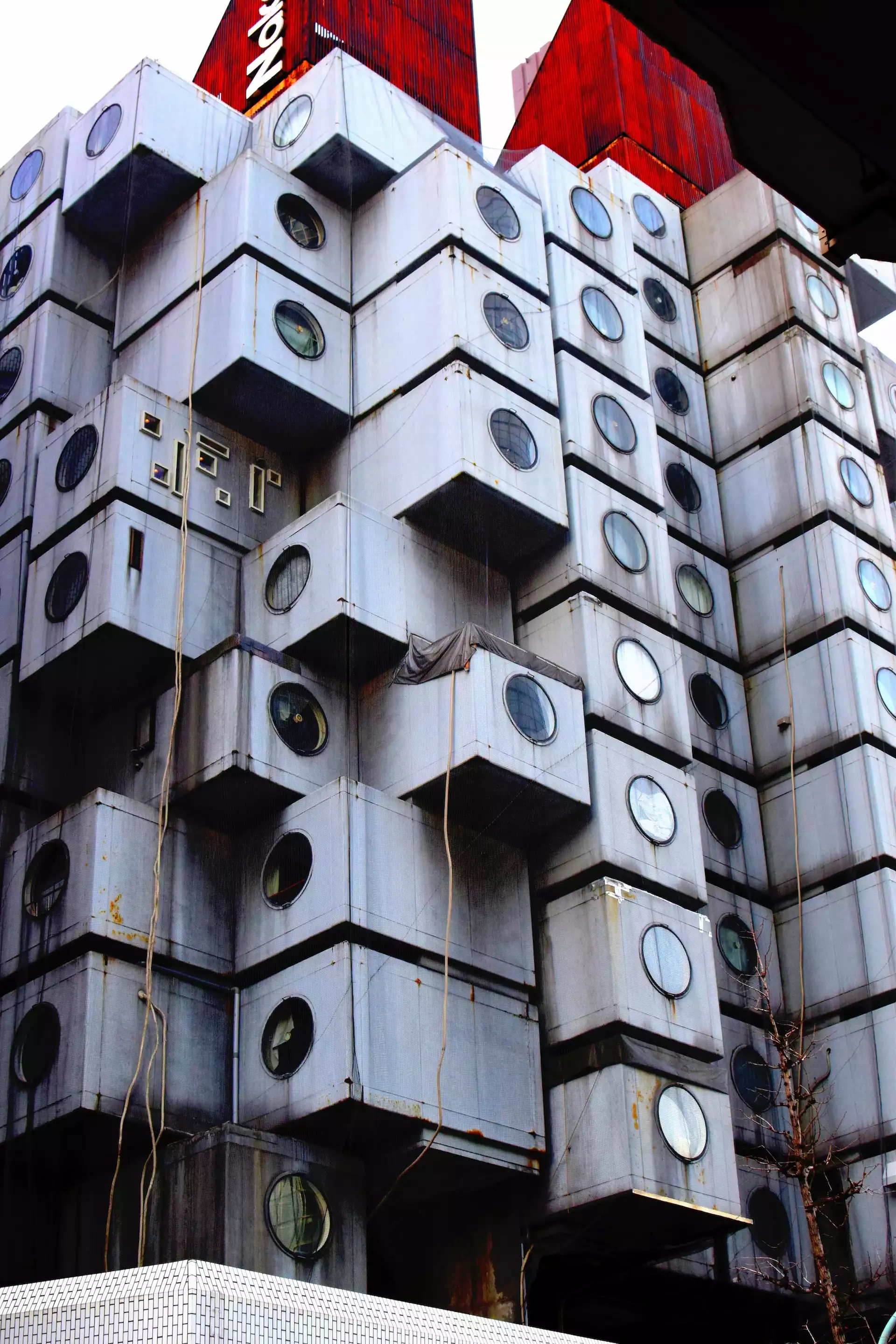 Capsule Apartments Tower in Japan - 1972 bis 2022