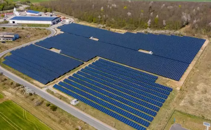 ASG Energie AG - Solarpark Menteroda