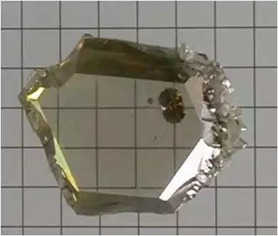 Nahaufnahme von einem Galliumnitrid Kristall