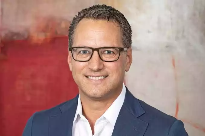 Dr. Sebastian Grabmaier CEO JDC Group AG