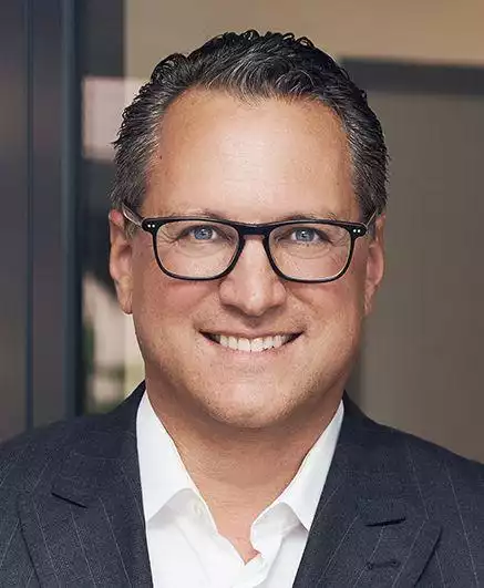 Dr. Sebastian Grabmaier CEO JDC Gorup AG