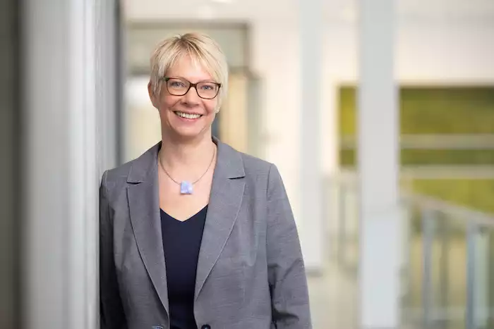 Julia Wiens (54) aus Hamburg, BaFin-Exekutivdirektorin Versicherungs- und Pensionsfondsaufsicht © Pressedownload BaFin/Matthias Sandmann