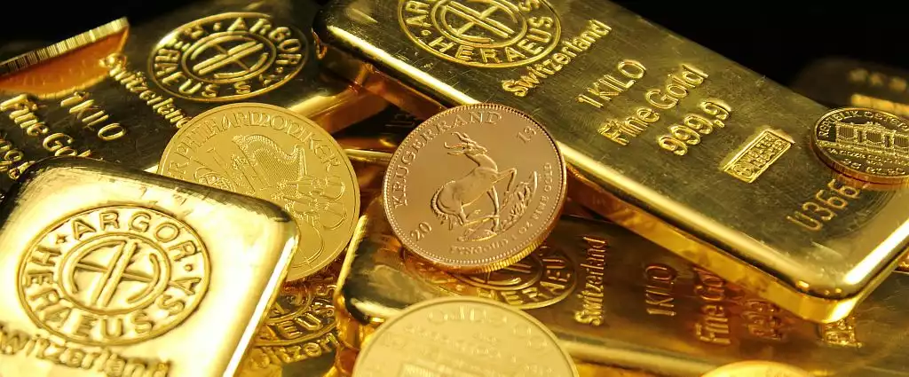 Die Nachfrage nach Goldbarren und Goldmünzen für das private Depot ist nach wie vor ungebrochen. Anleger haben zwar angesichts der hohen Preise teilweise ihre Goldbestände verkauft, um Gewinne mitzunehmen. Im dritten Quartal 2024 wurden dennoch nahezu 270 Tonnen Barren und Münzen gehandelt.  