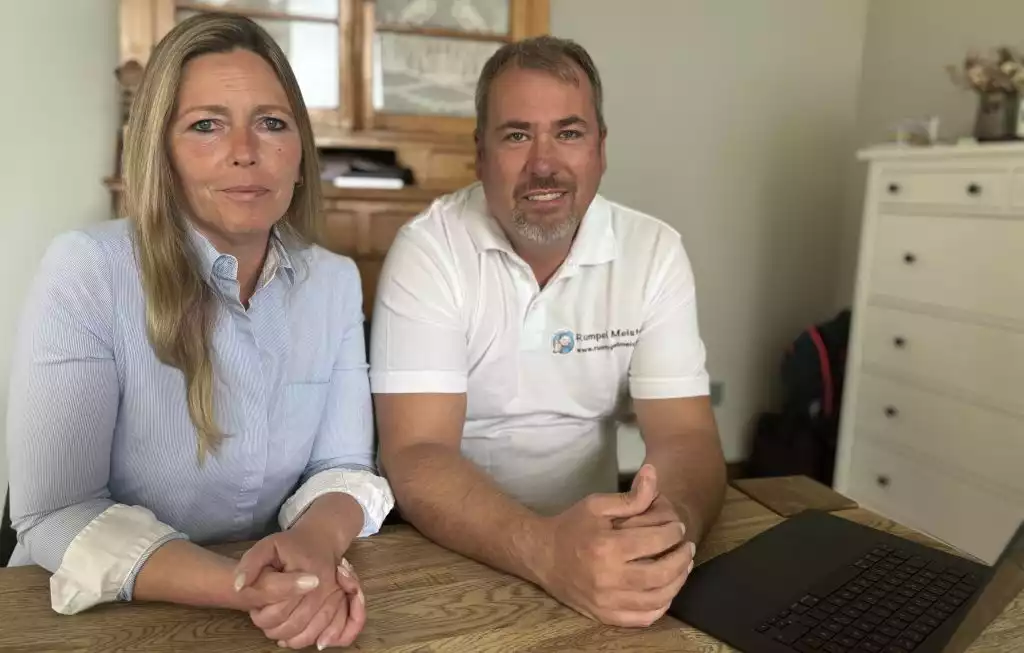 Geschäftsführerin Stephanie Pilko und Vertriebsleiter Stefan Schinkel haben eine klare Vorstellung davon, wie professionelle Entrümpelung funktionieren muss. Mit ihrem bundesweiten Rundum-Service hat sich Rümpel Meister damit bei Privat- und Gewerbekunden fest etabliert. 