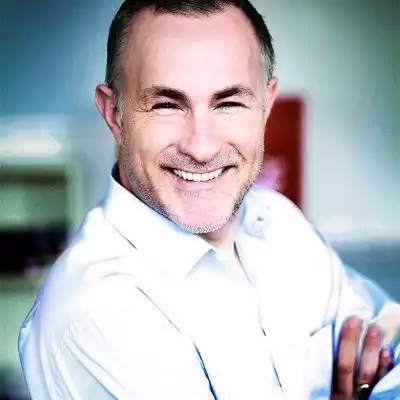 Victor Graf von Schwerin  Gründer und Geschäftsführer der SYSORRY GmbH