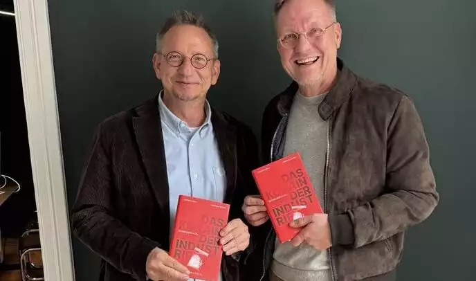 Die Rohstoffexperten Andreas Kroll & Andreas Pietsch bei der Vorstellung ihres Buchs „Das Kokain der Industrie“ © Noble Elements | André Rostalski