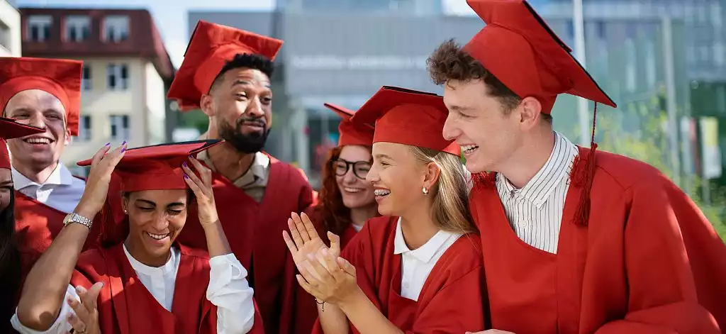 Einige der erfolgreichsten Spin Off Unternehmen wurden aus Universitäten heraus gegründet. 