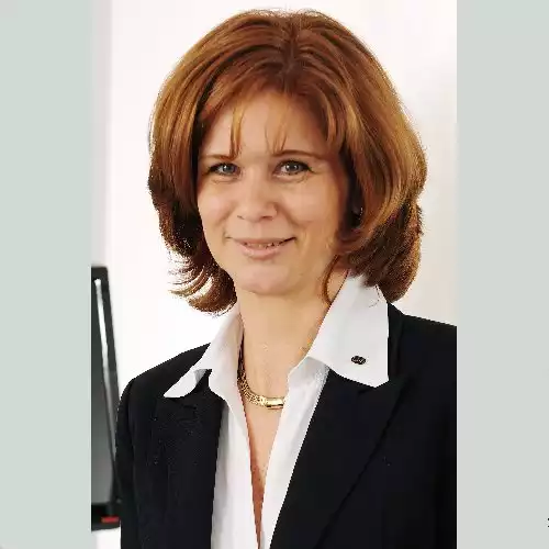 Claudia Döhring - Abteilungsleiterin AVP von EFS AG